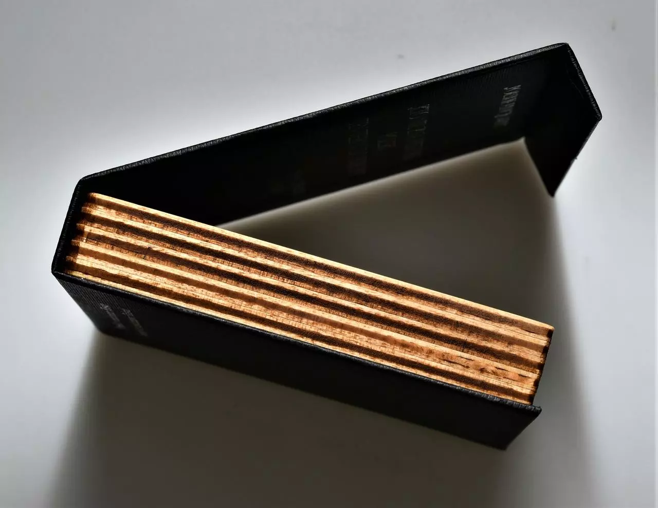 Królowa Jadwiga 1 uncja Srebra - Antique Gold - obrazek 5