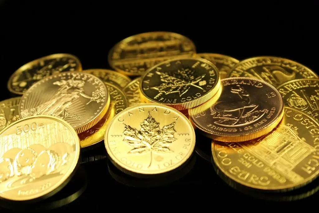 Inwestycja w złote monety - czy warto inwestować w złoto