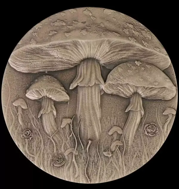 Magic Mushroom 2 uncje Srebra 2025 High Relief