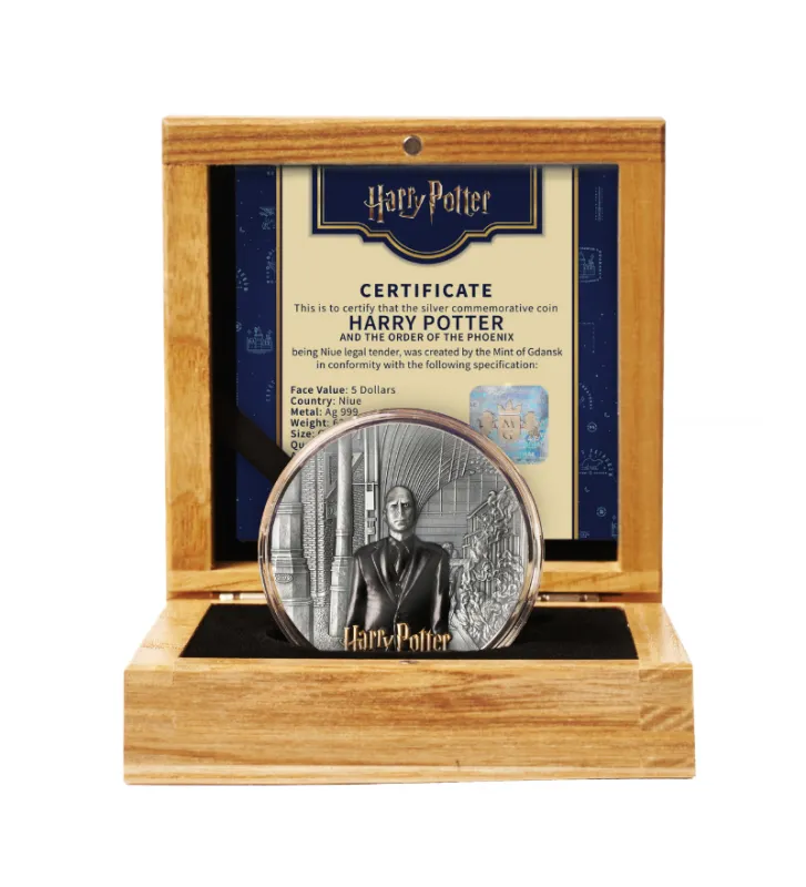 Srebrna moneta Harry Potter i Zakon Feniksa 2 uncje srebra 2026 - obrazek 3